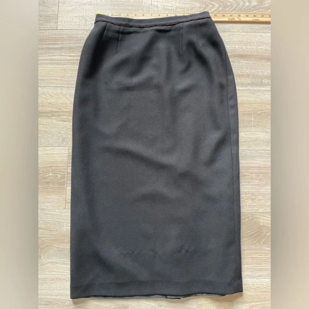 Kasper & Company ASL Burgundy & Black Skirt Suit | Women’s 14